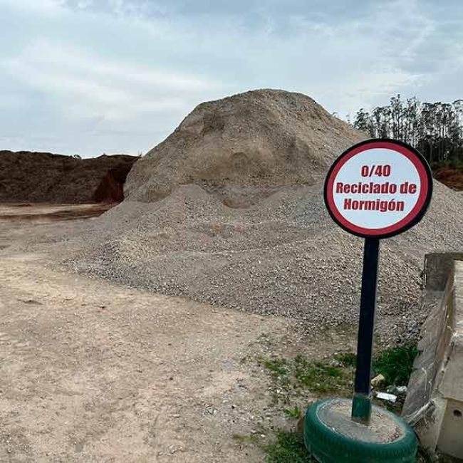 Venta de áridos reciclados, tierra vegetal y cribada